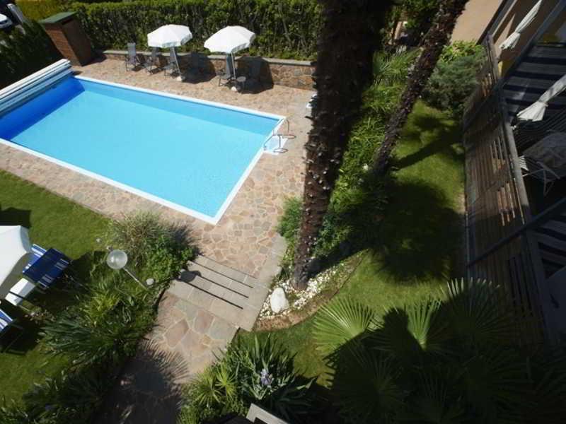 Hotel Ladurner Merano Esterno foto
