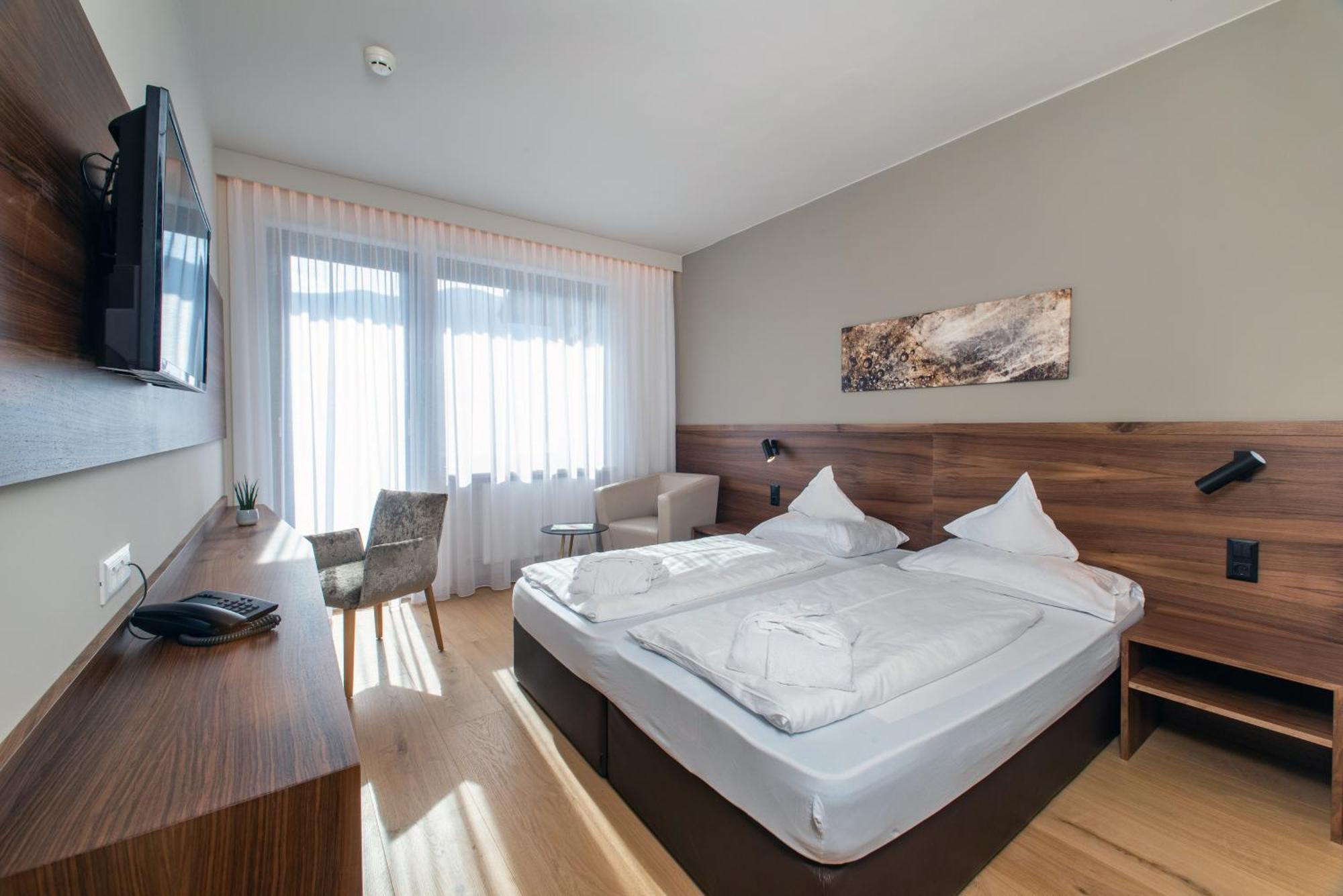 Hotel Ladurner Merano Esterno foto