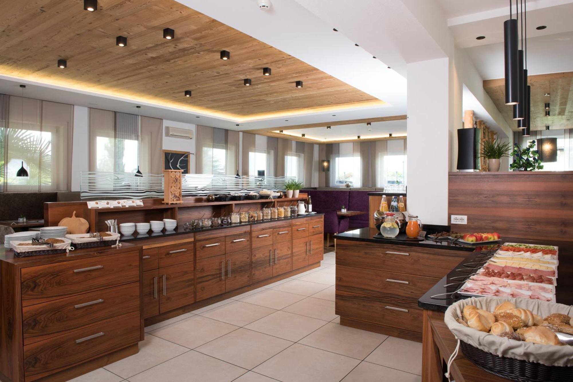 Hotel Ladurner Merano Esterno foto